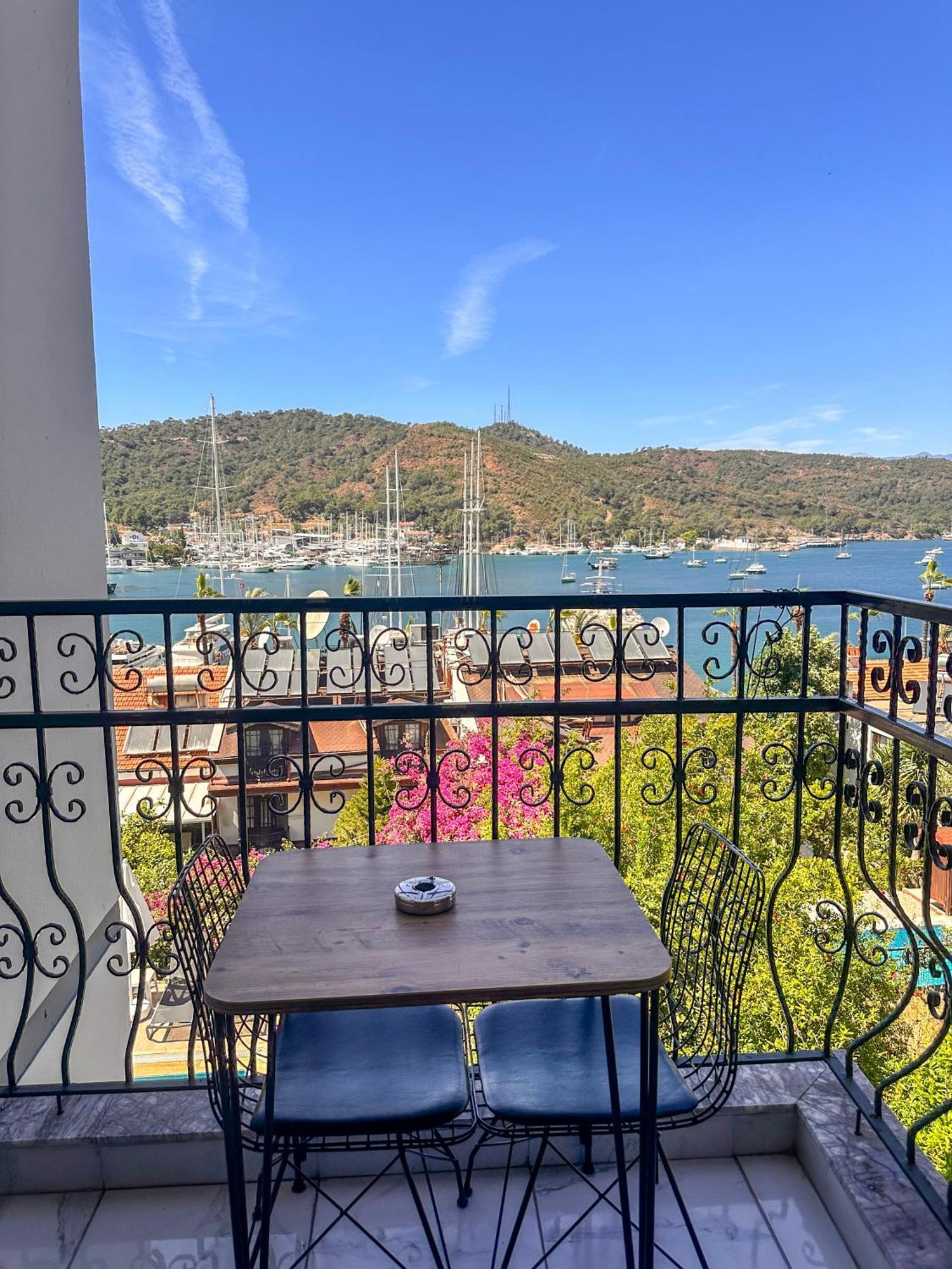 Mykonut Boutique Suites Fethiye Exterior foto