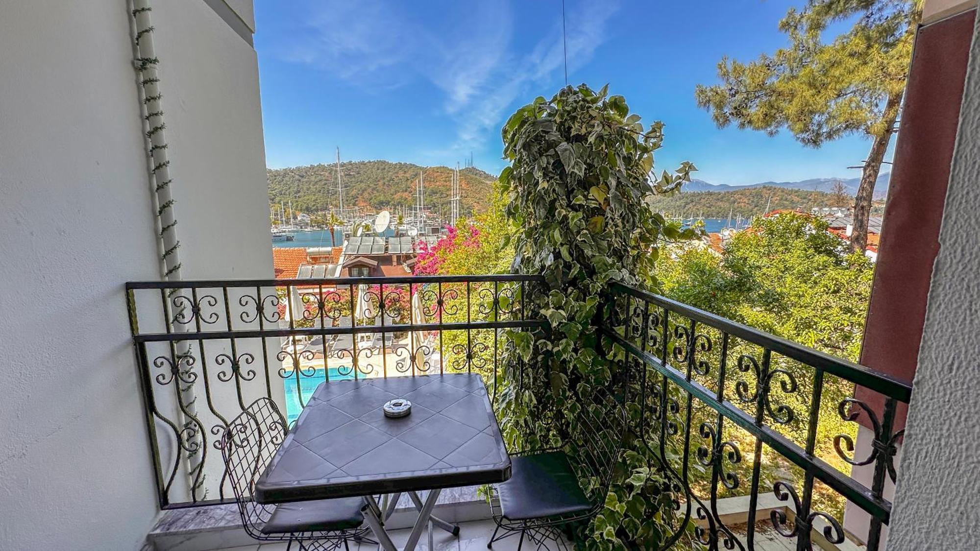 Mykonut Boutique Suites Fethiye Exterior foto